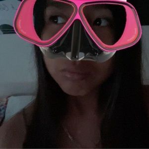 Meet your Posher, Hailey